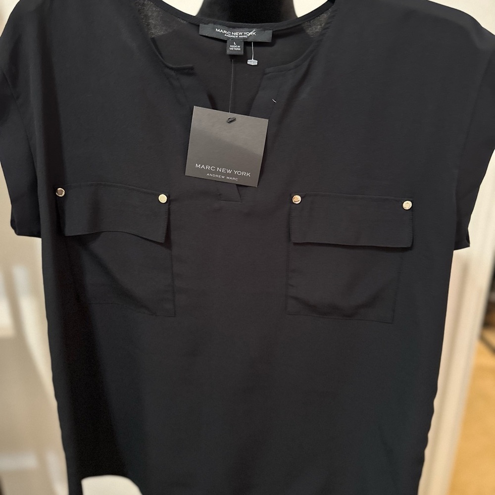 Women top. Black. Size‎ L